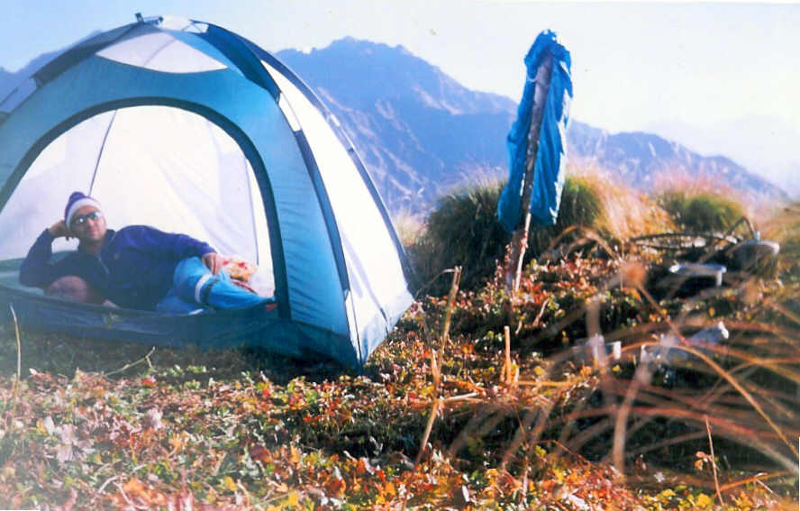 India, ,Indian Himalayas, , Adventuretrekking, wildlife,nature, eco challenge in Himalaya, Imagine the Garhwal Himalayas. The world's highest mountain range, a paradise for climbing, mountaineering, trekkers and treks, tours and packages, joshimath, glacier, nanda devi, ecotourism, ganges, ganga, adventure, vacation packages, wildlife photo's, nature photo's, snow leopard